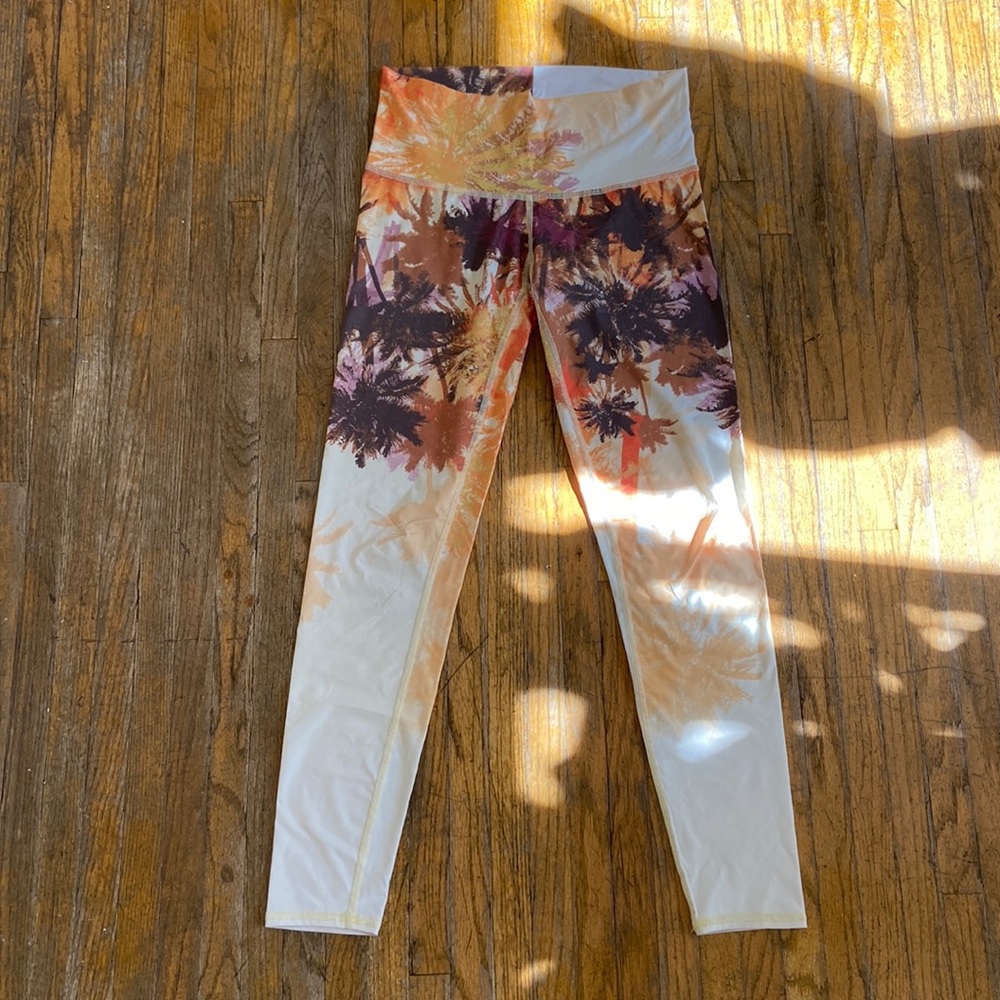 Teeki Leggings *RARE PRINT*